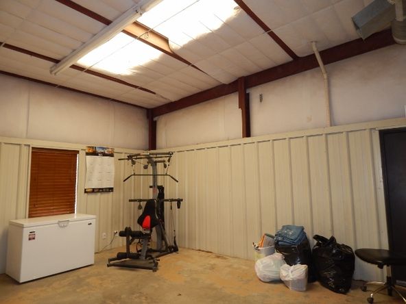 5734 US 64, Farmington, NM 87401